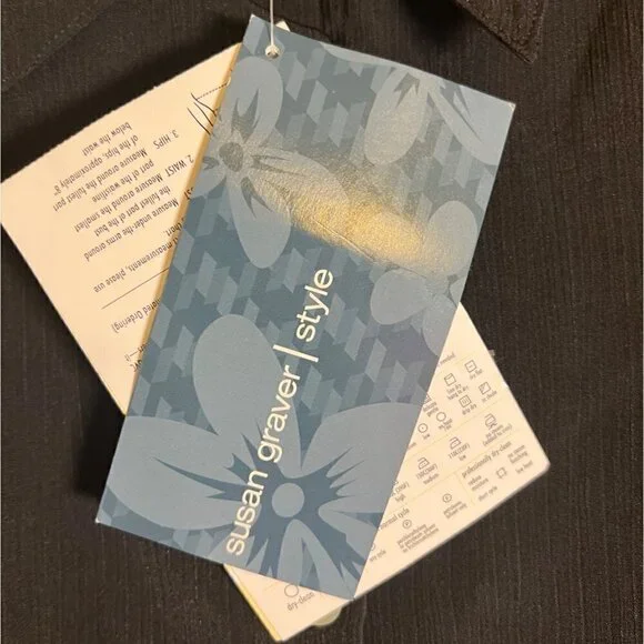 NWT Susan Graver Women's Black Crinkle Peachskin Big Shirt Size 1X - Picture 12 of 12